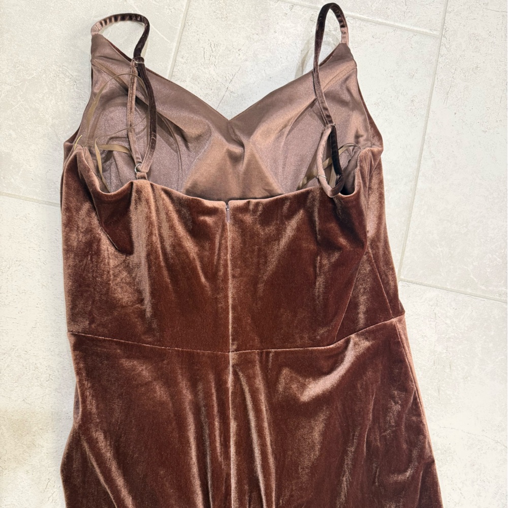 Revelry Rava Velvet Dress - Picture 3 of 8